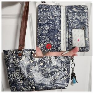 NWOT Sakroot BOTH bag & wallet, blue, floral excellent condition coated …